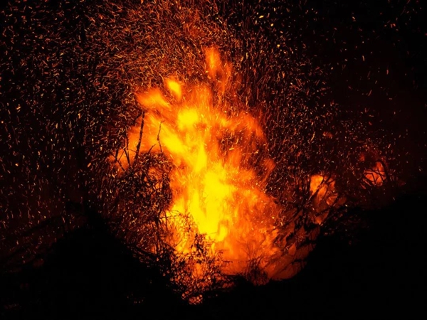 鋰電池為什么會爆炸以及如何預(yù)防